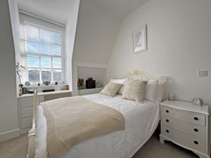 Photo 17- click for photo gallery